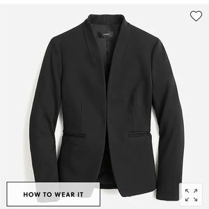 NWOT GOING-OUT BLAZER IN STRETCH TWILL
